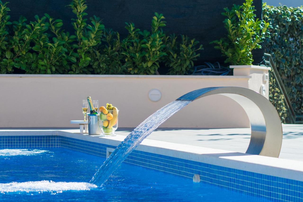 Villa Milena With Heated Pool And Jacuzzi Kostanje Bagian luar foto